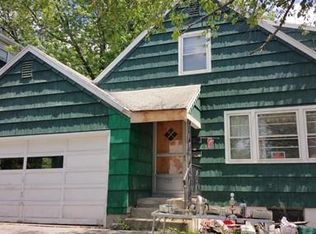 55 Pilgrim Ave, Worcester, MA 01604