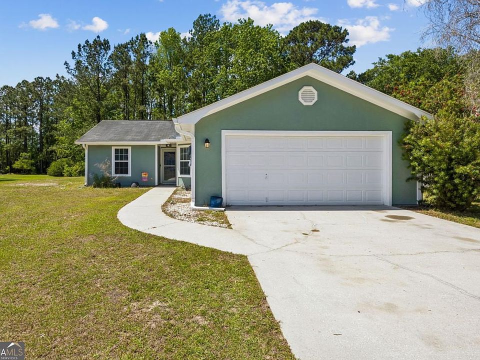 1st image of 145 Retreat Pl
