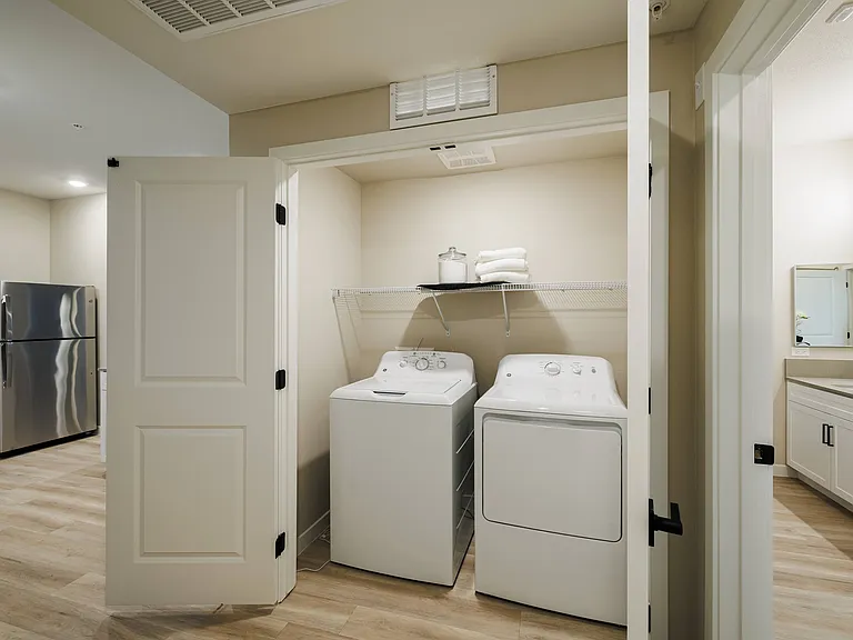 SYNC APARTMENT HOMES — Photo 17