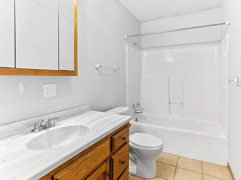 11681 Wood Oak Ave #1 — Photo 8