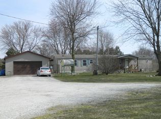 8907 N 500 W, Rensselaer, IN 47978