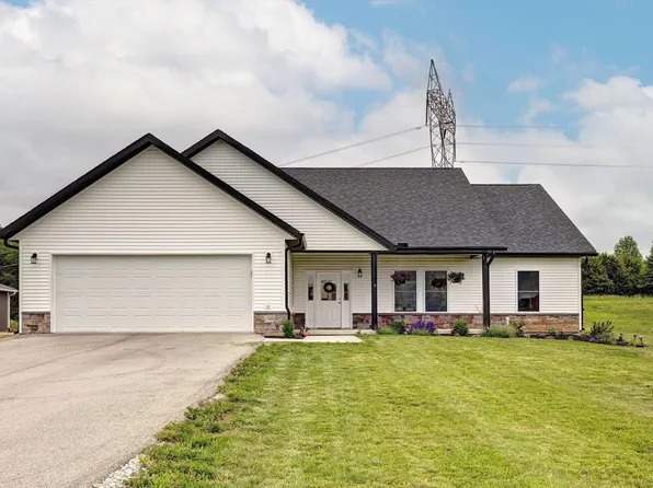 4022 Eagle Dr, Gosport, IN 47433