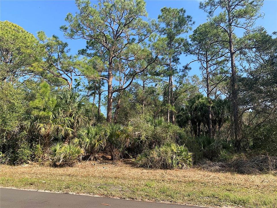 2nd image of 1194 Mallet Ln