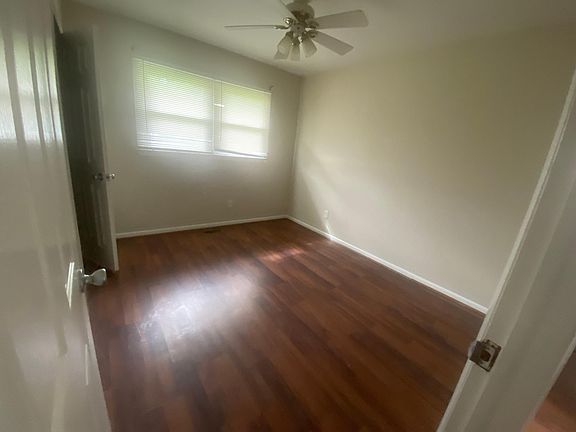 4th image of 950 South Ave