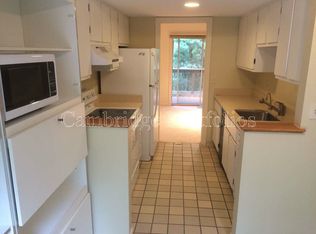 75 Fifer Ln #2N, Lexington, MA 02420
