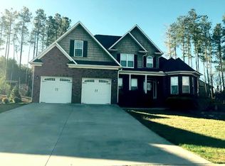 237 Kiawah Island Dr, Winston Salem, NC 27107