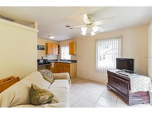 1061 Francis St Photo 1