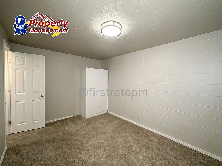 1205 W Beacon St — Photo 12
