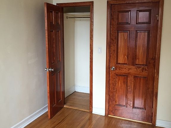 5th image of 591 1st Ave APT 01