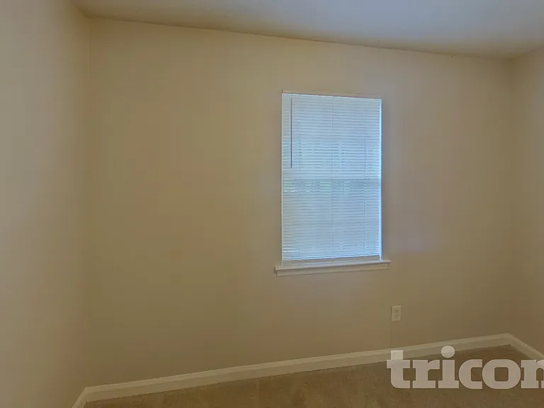 511 Horseshoe Cir — Photo 13