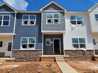 1982 W Davidson Ave, Gastonia, NC 28052