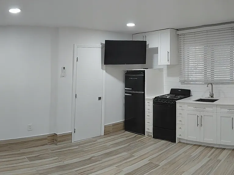Dewey Property — Photo 2
