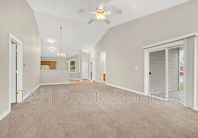 5935 Monticello Square Ln — Photo 11