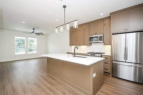 4101 Victoria Ave #B Photo 1