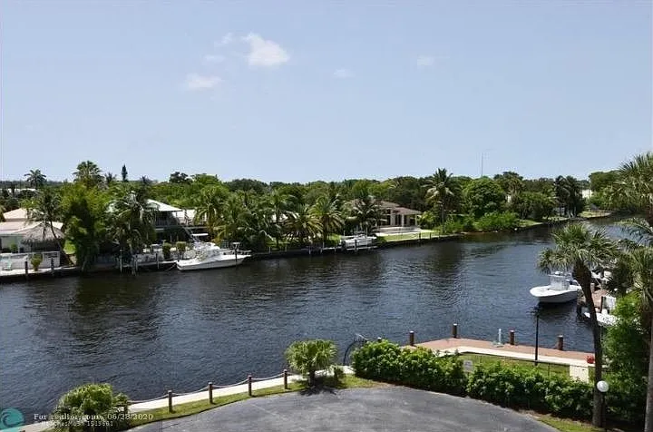 21 Royal Palm Way #201 — Photo 15