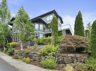 9941 NW Upton Ct, Portland, OR 97229