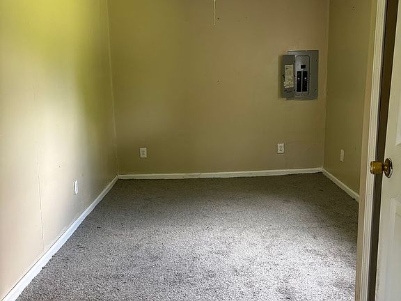 5th image of 165 McKim Way