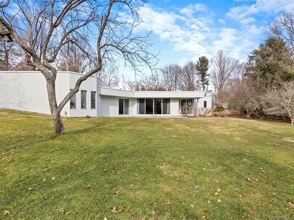 820 Hartford Turnpike, Hamden, CT 06517