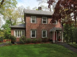 13 Midland Dr, Morristown, NJ