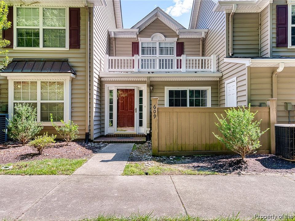 1st image of 609 Settlement Dr