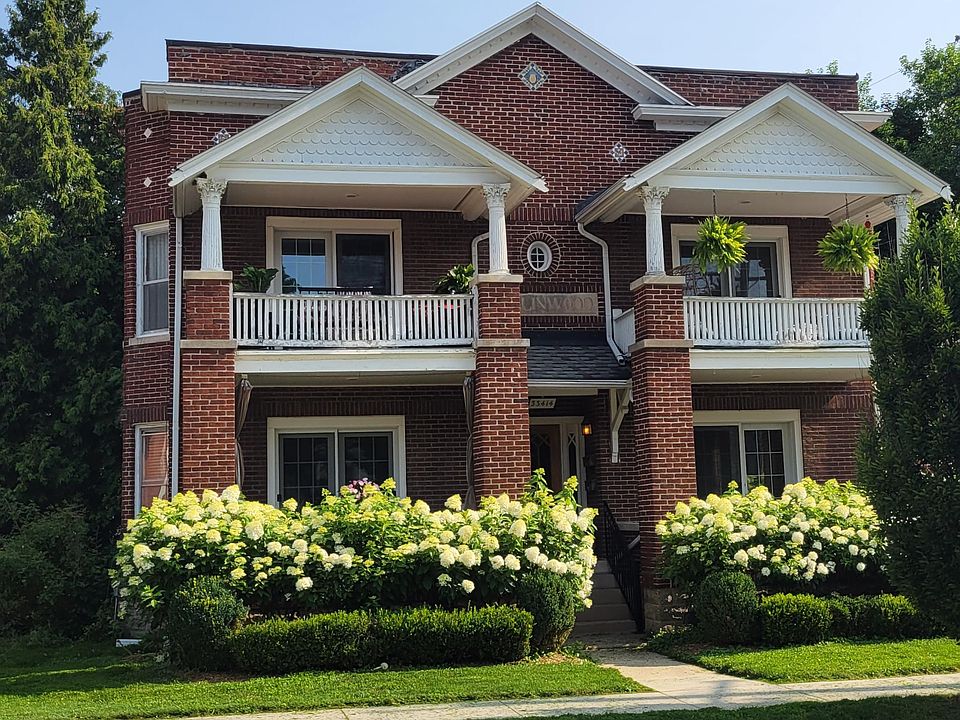Historic Collingwood apartments