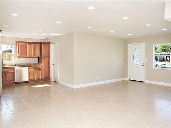 5th image of 5760 91st Ave