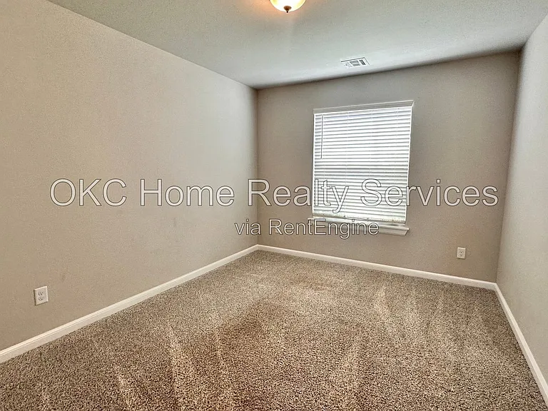 7724 Windstone Dr — Photo 12
