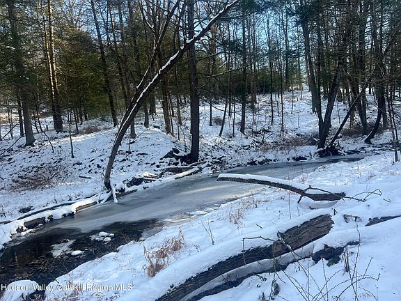 3rd image of 26 Mossy Brook Road