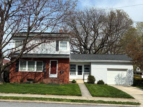 524 S Lincoln St, Palmyra, PA 17078