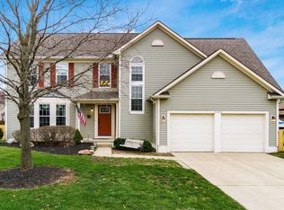 3422 Grovepark Dr, Grove City, OH 43123