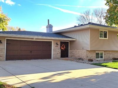 2704 Ivanhoe St, Sergeant Bluff, IA, 51054