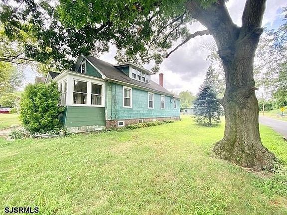 2nd image of 203 Engard Ave