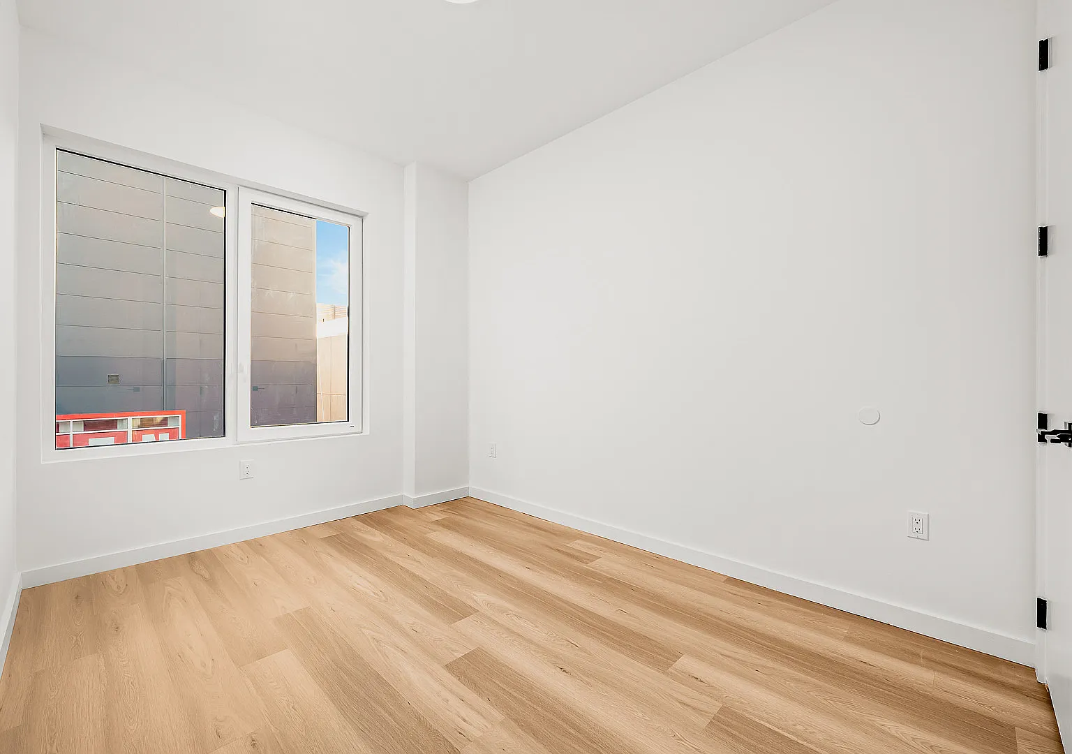 556 Baltic Street — Photo 4