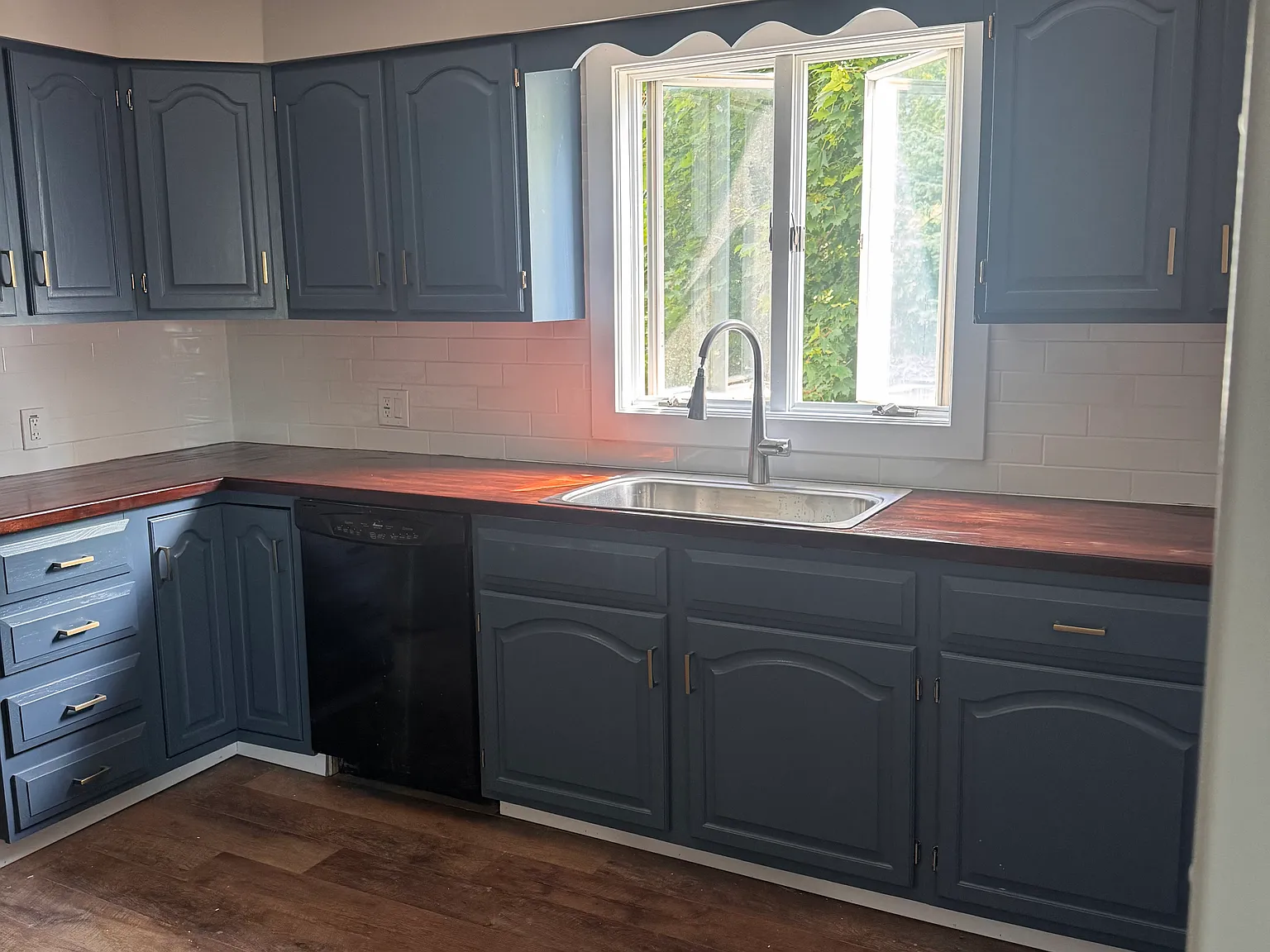 2 bed, 1190 sqft, $1,650 — Photo 4