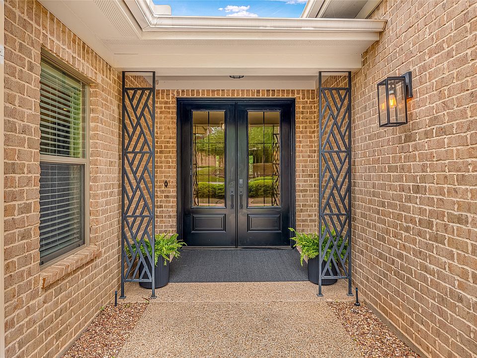 1st image of 3201 Edward Dr
