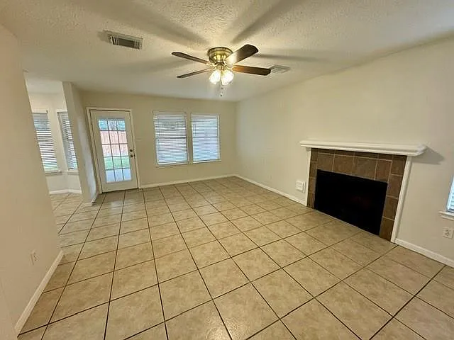 9035 Rippling Fields Dr — Photo 11