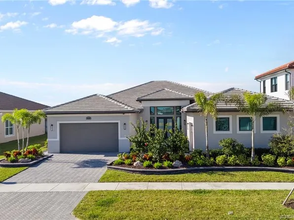 8608 SW Felicita Way, Port Saint Lucie, FL 34987