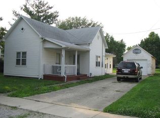 404 E Main St, Teutopolis, IL 62467