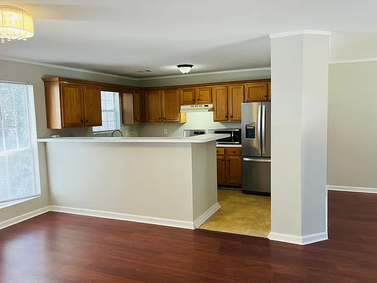 5612 Feldwood Rd — Photo 8