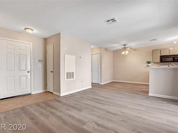 4th image of 3150 Soft Breezes Dr APT 1022
