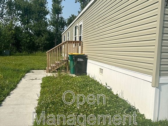 2nd image of 825 1st Ave E #163