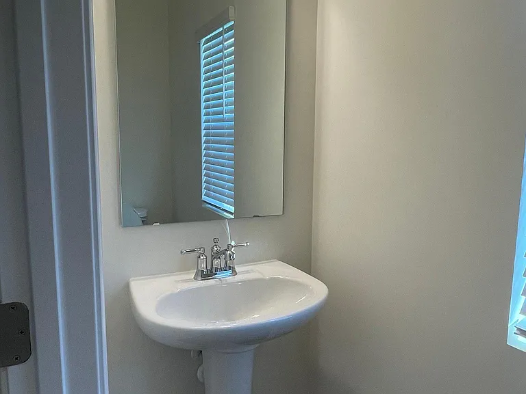 2809 Yeager Dr NW — Photo 5