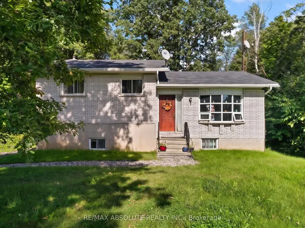 1112 Francis St, Greater Madawaska, ON K0J 1H0