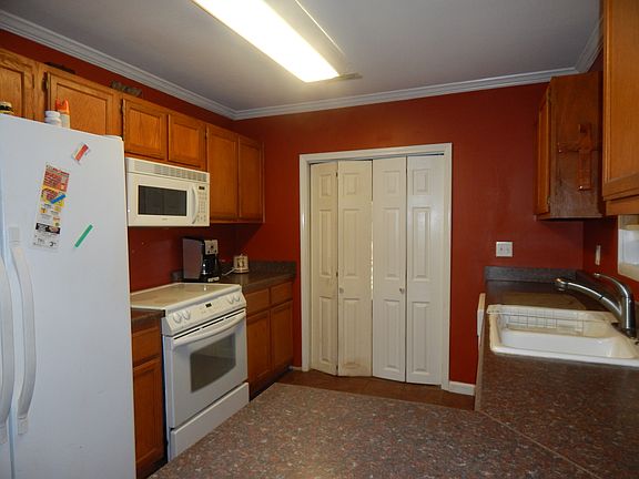 STOVE-REFRIG-MICROWAVE