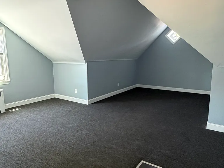 413 Marsh Rd #2 — Photo 2