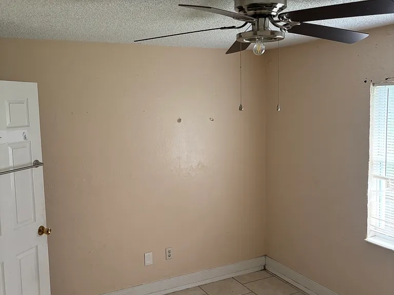 1120 Frazier Ave — Photo 11
