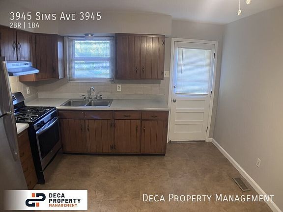 5th image of 3945 Sims Ave #3945