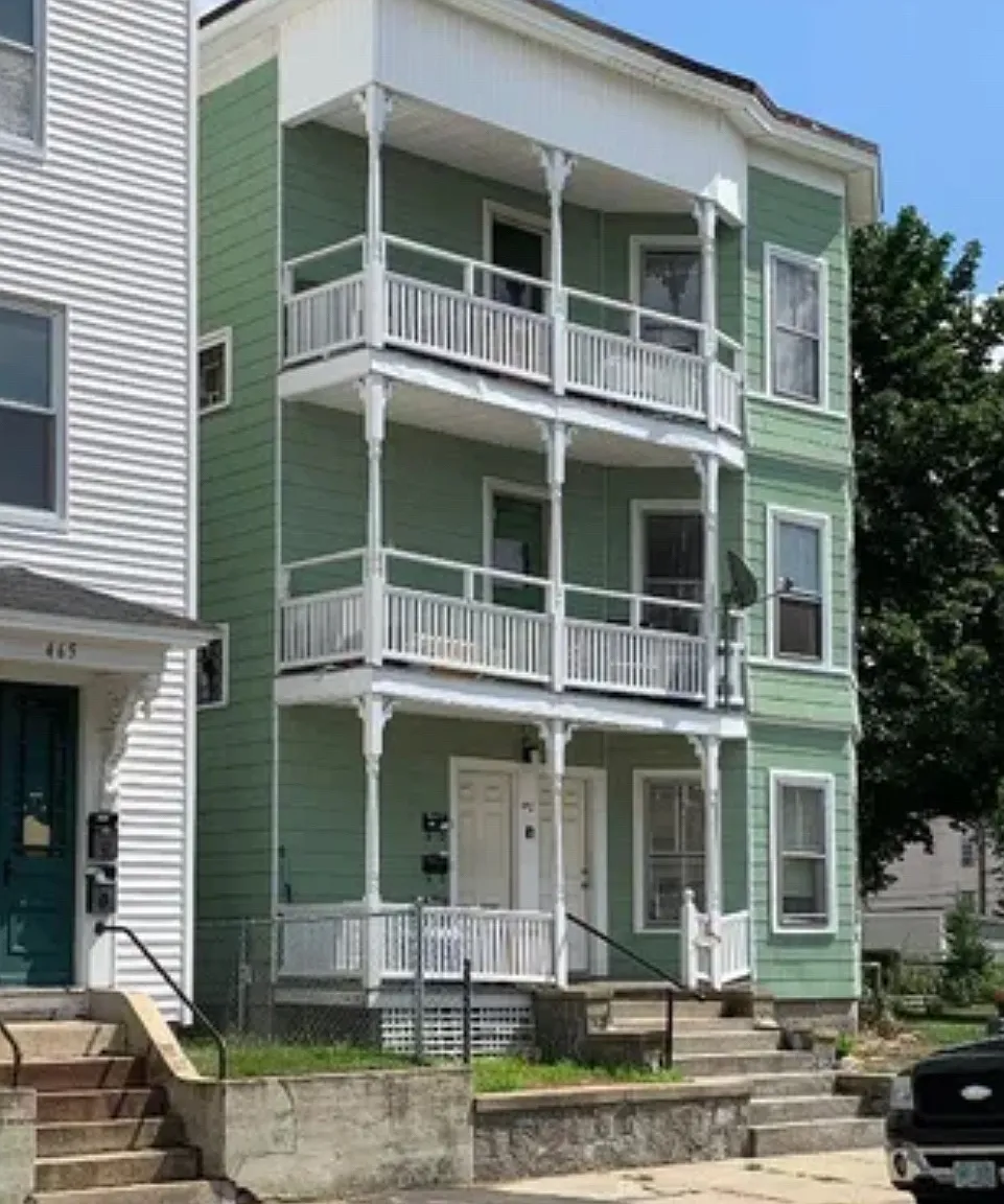 2 bed, $1,550 — Photo 1