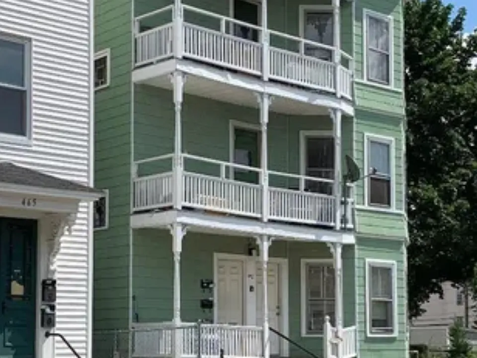461 Rimmon St #3F