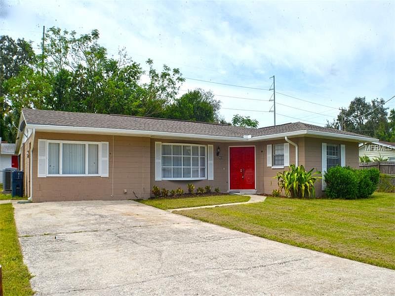 1st image of 9412 N Oakleaf Ave